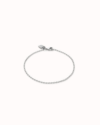 Sterling silver-plated bracelet with oval links.