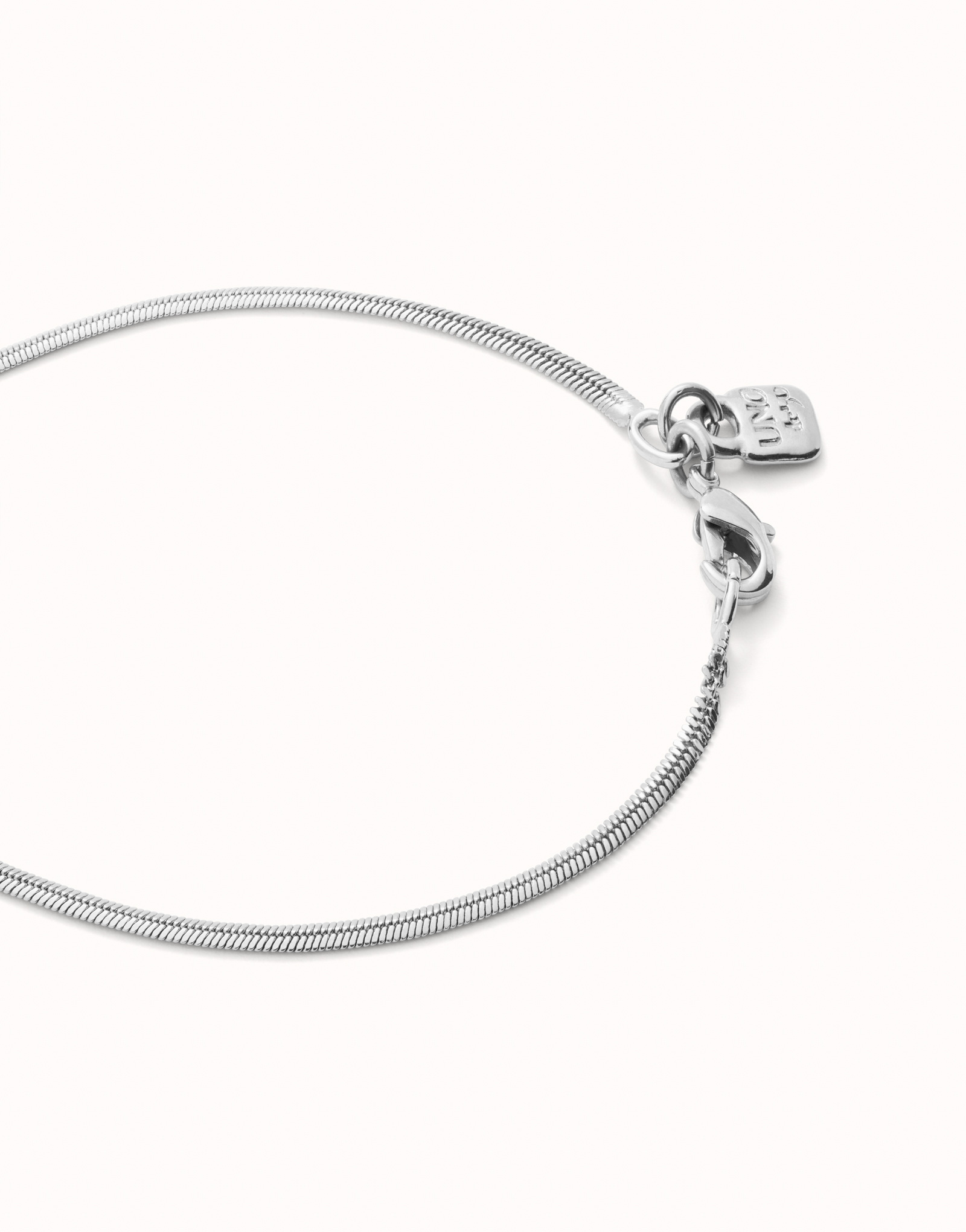 Sterling silver-plated flat-shaped bracelet., Silver, large image number null